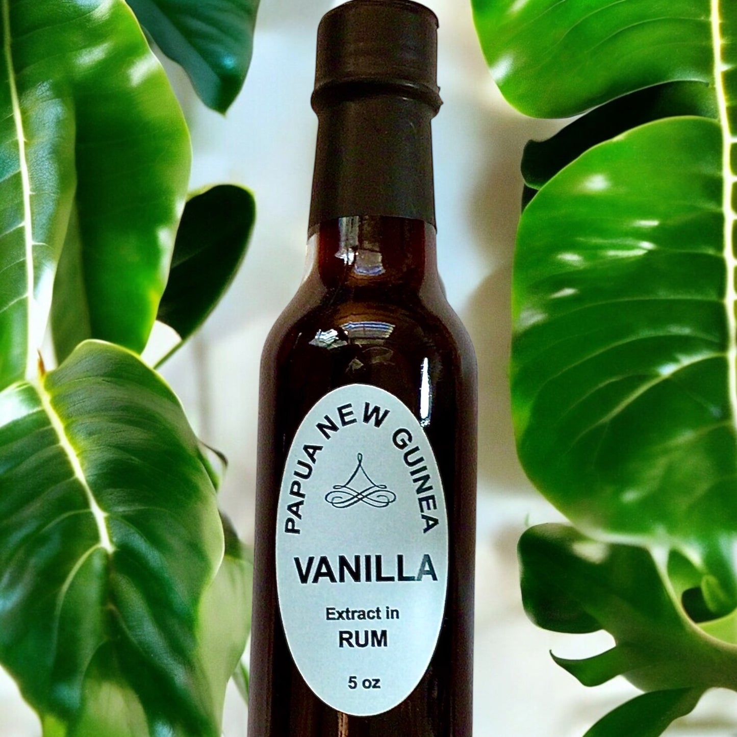 Vanilla Extract- Papua New Guinea (extracted in rum) 5oz